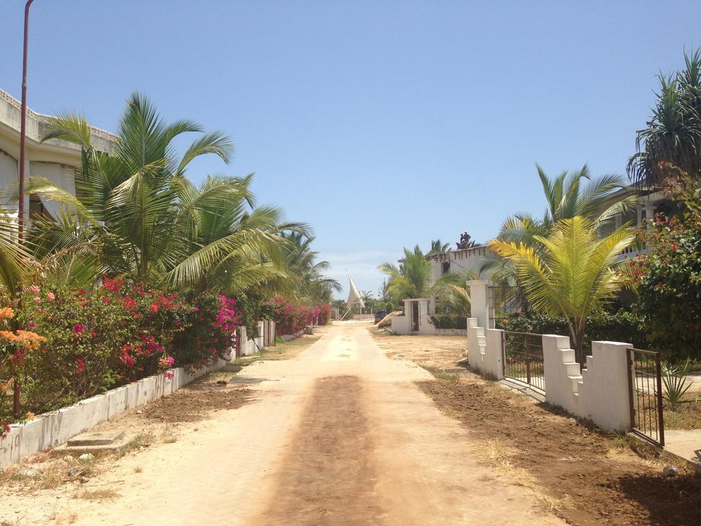 Downtown Malindi Apartment Exterior photo